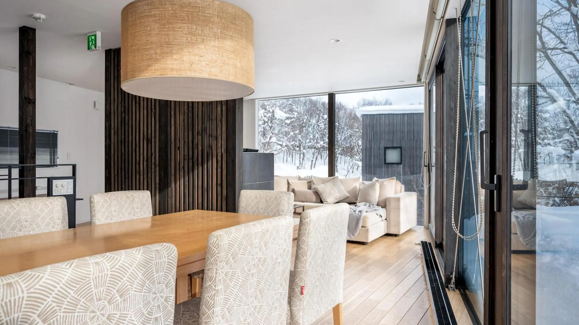 Willa Escarpment House By H2 Life Kutchan Dom wakacyjny